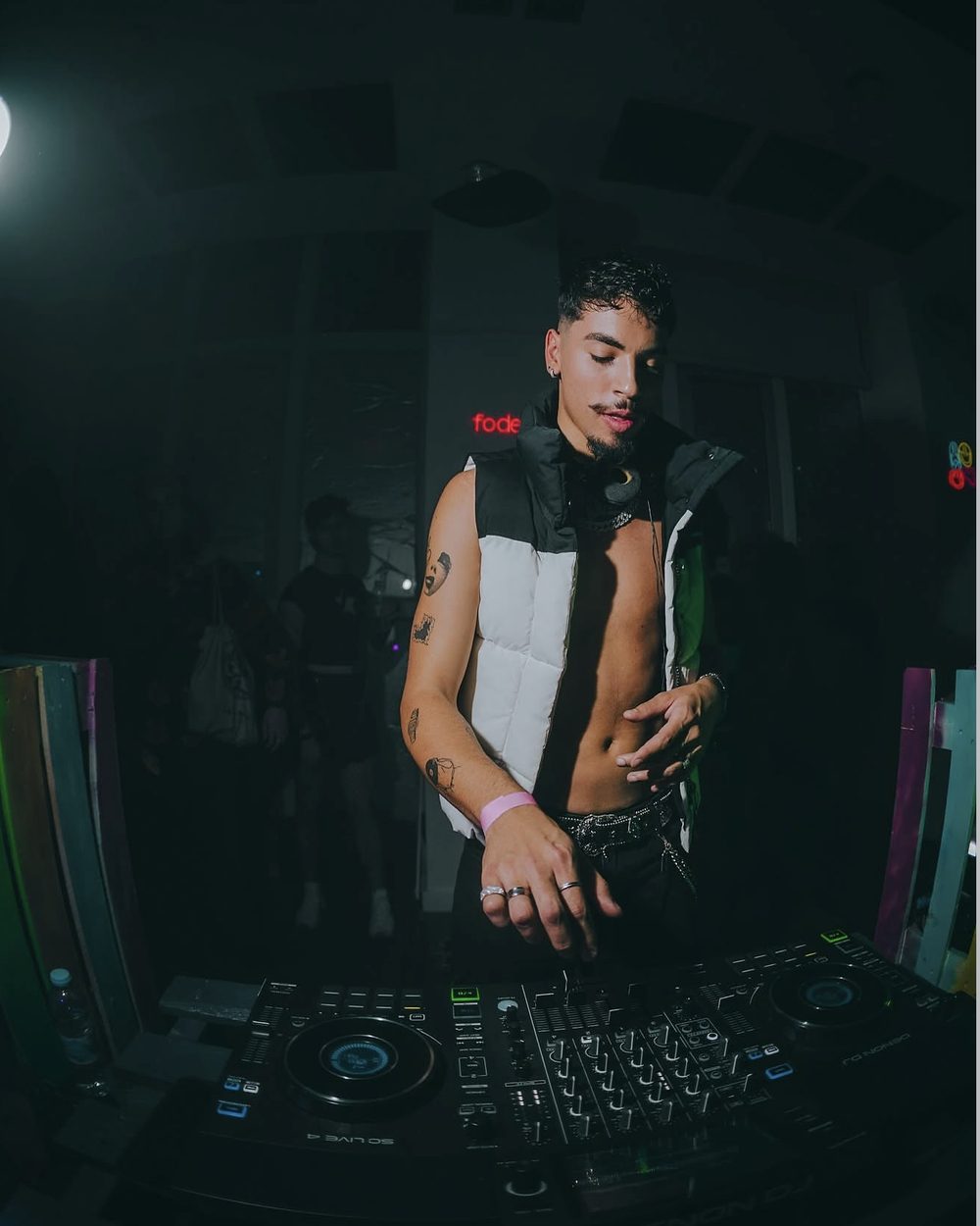 DJ Morim nos decks